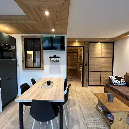 Renove A - 4 Pers, Terrasse, Parking - Fr-1-437-102 Apartment La Clusaz